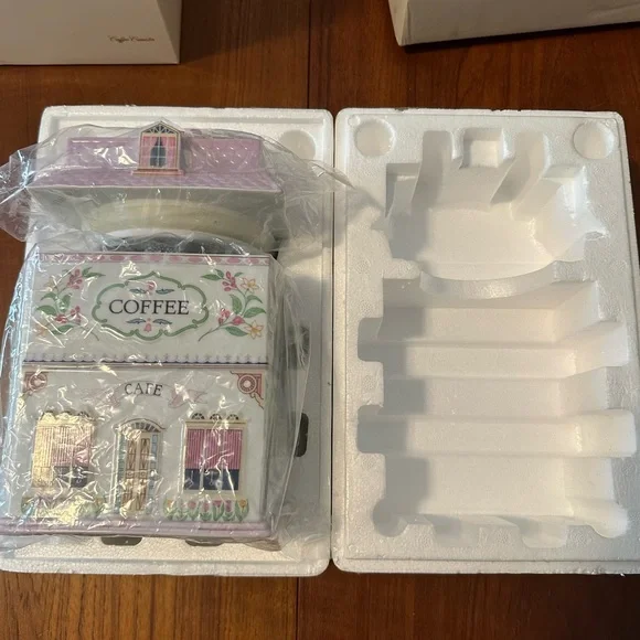 Original Lenox Spice Village Canister Set of 5 - 1990/1991. Pre owned. - Picture 14 of 16